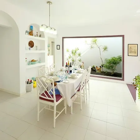 Holiday home Jazmin, 3 Bed In Mojones *